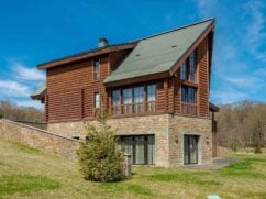 Domy z bali: projekt, cena, zalety i wady drewnianych domów z bala