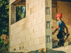 Nadproże: rodzaje, parametry i montaż belki nadprożowej
