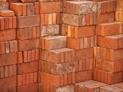 Cegła pełna: cena, najważniejsze parametry, zastosowanie