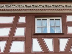 Mur pruski: konstrukcja i budowa szachulca [krok po kroku]