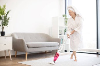 Odkurzacze pionowe – dlaczego są tak skuteczne?