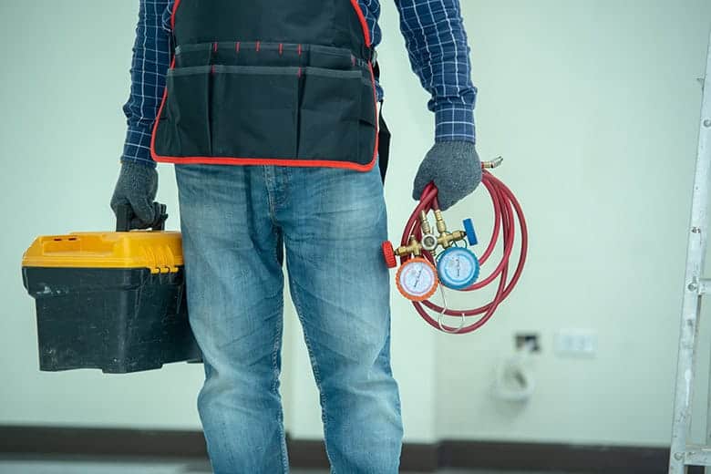 Pompa głębinowa nie działa? Najczęstsze awarie i proste sposoby na diagnozę | BLOG BUDOWLANY Pompa głębinowa nie działa? Najczęstsze awarie i proste sposoby na diagnozę | BLOG BUDOWLANY
