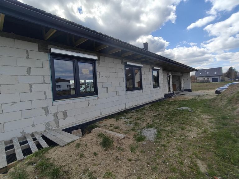 Dom na Szerokiej 2 (4)